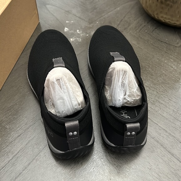 RYKA Women's Echo Knit Slip-on Sneakers (WIDE) - Picture 7 of 9